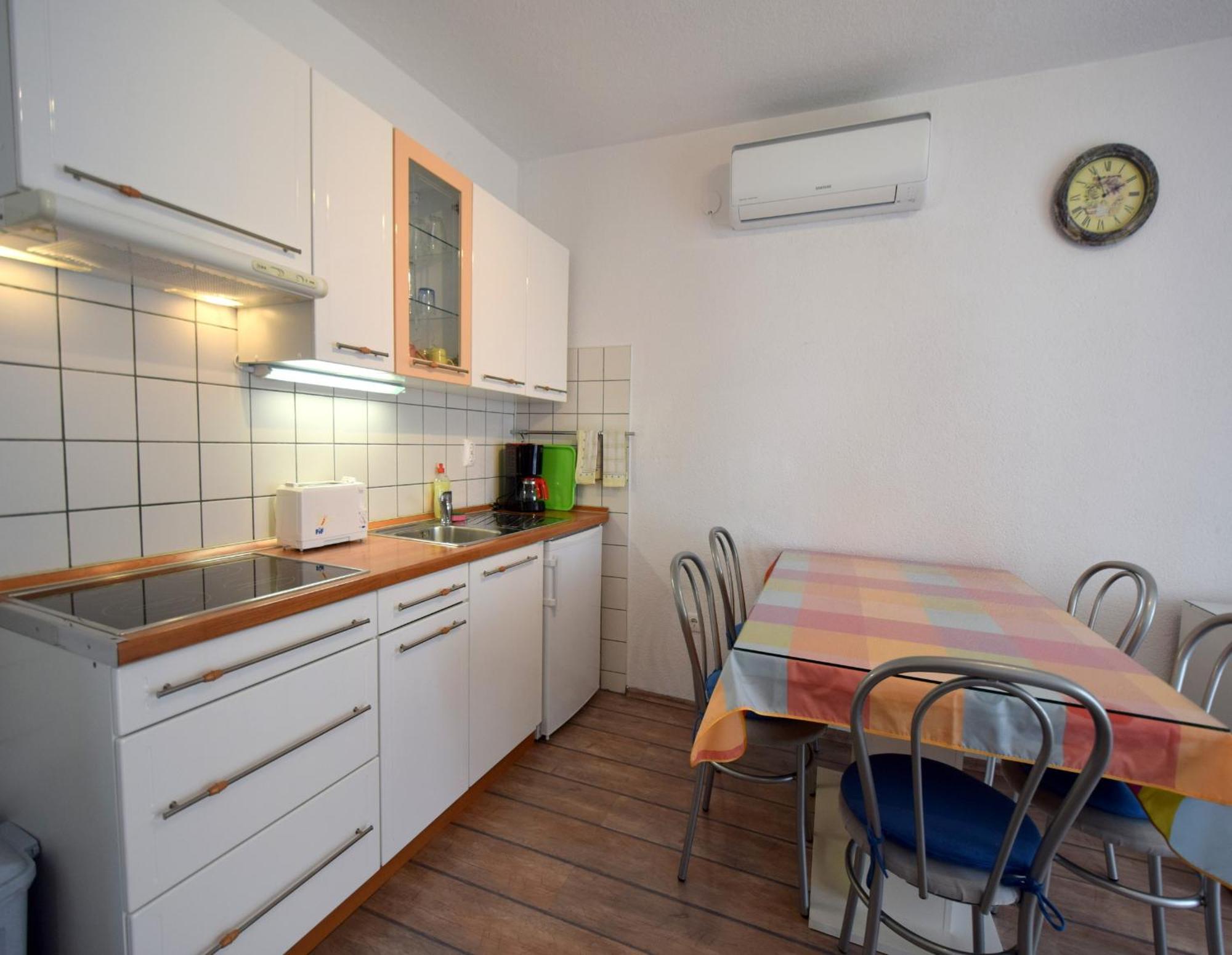 Apartments Martin มาลินสกา ภายนอก รูปภาพ