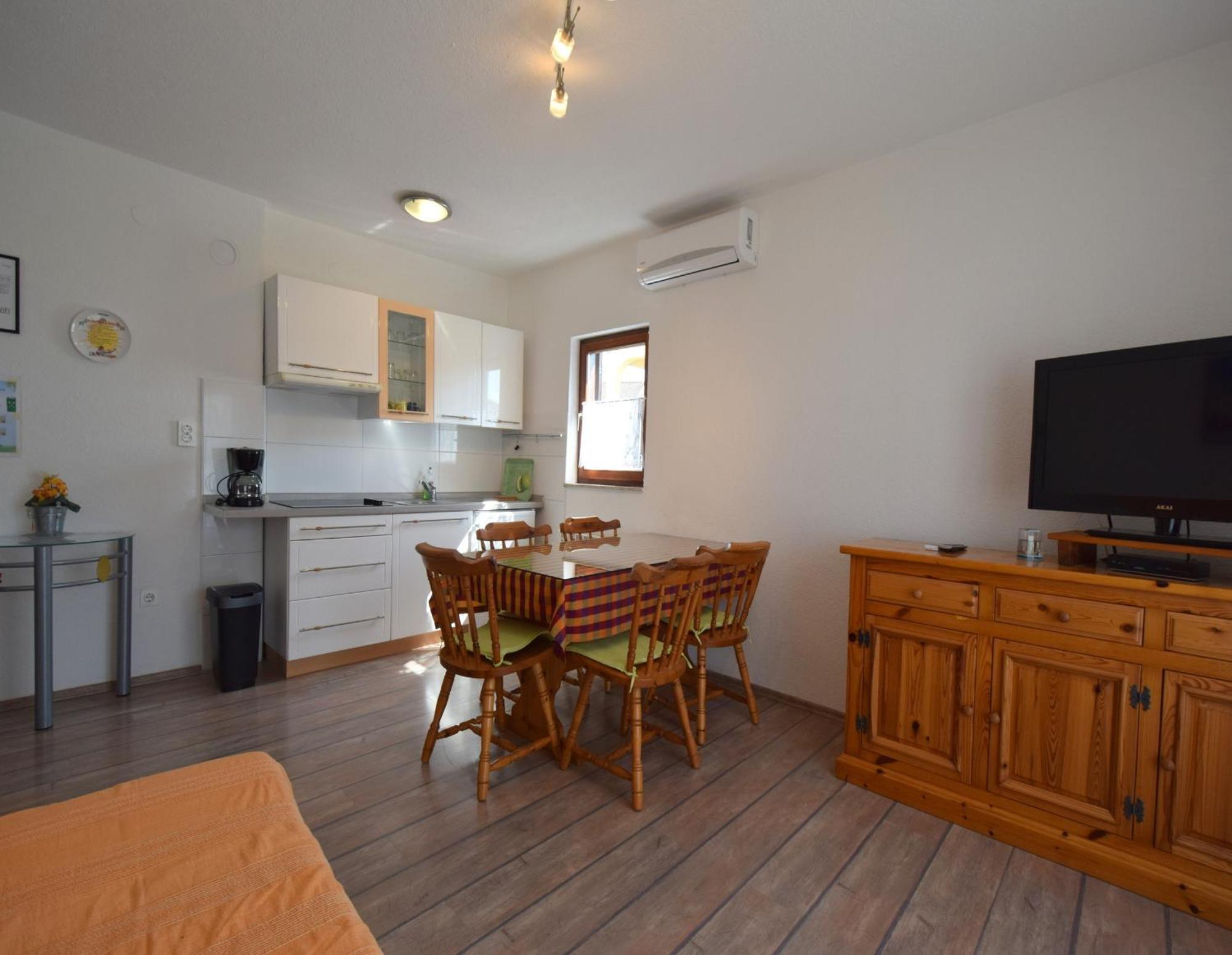 Apartments Martin มาลินสกา ภายนอก รูปภาพ