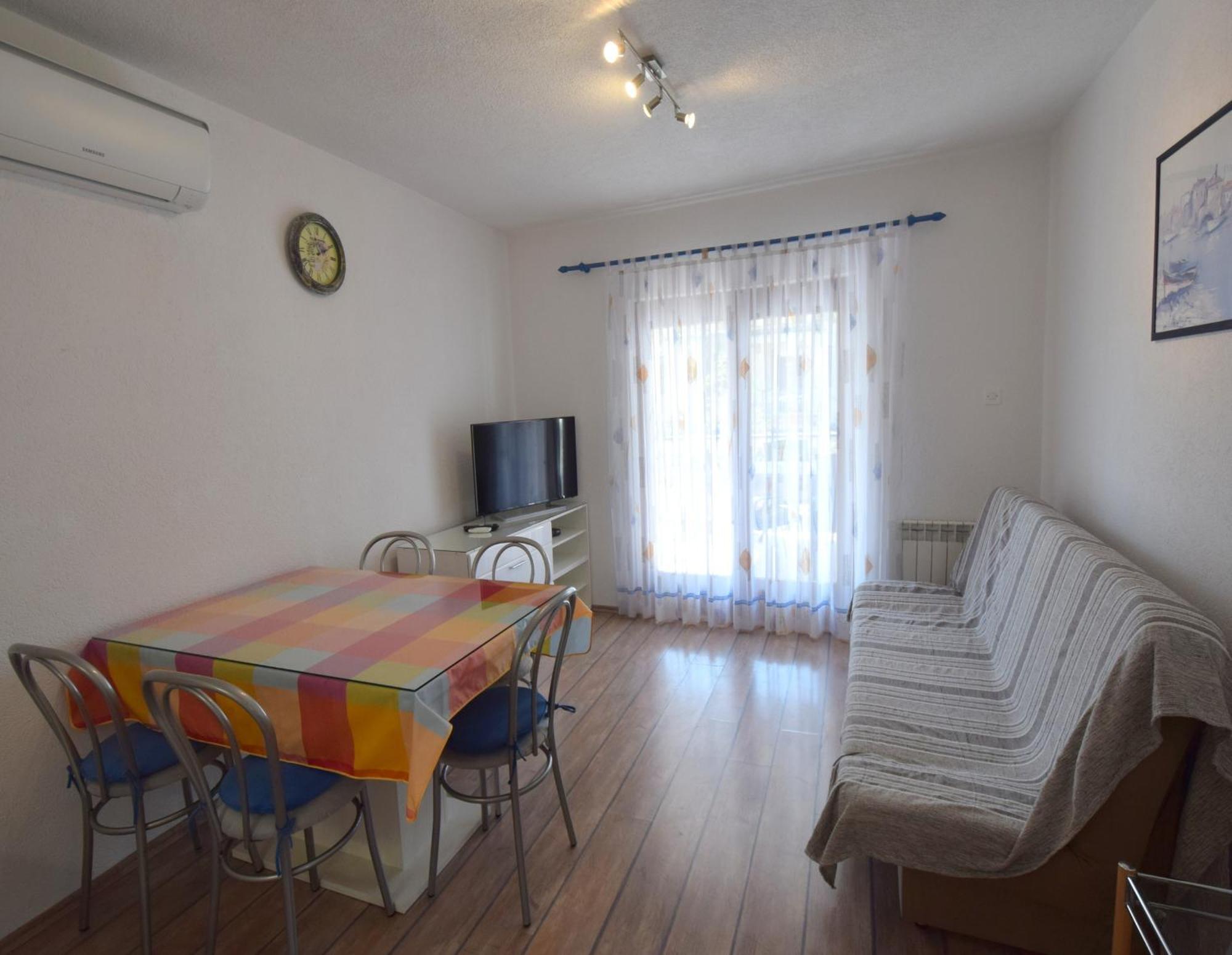 Apartments Martin มาลินสกา ภายนอก รูปภาพ