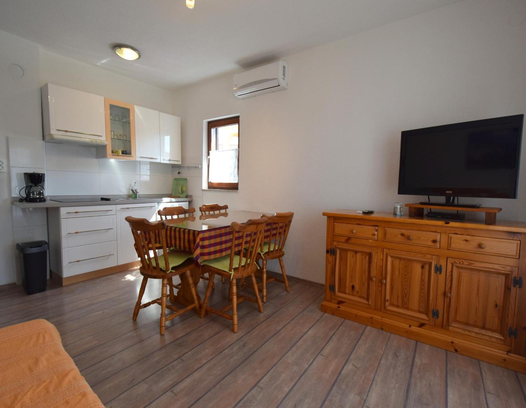 Apartments Martin มาลินสกา ภายนอก รูปภาพ